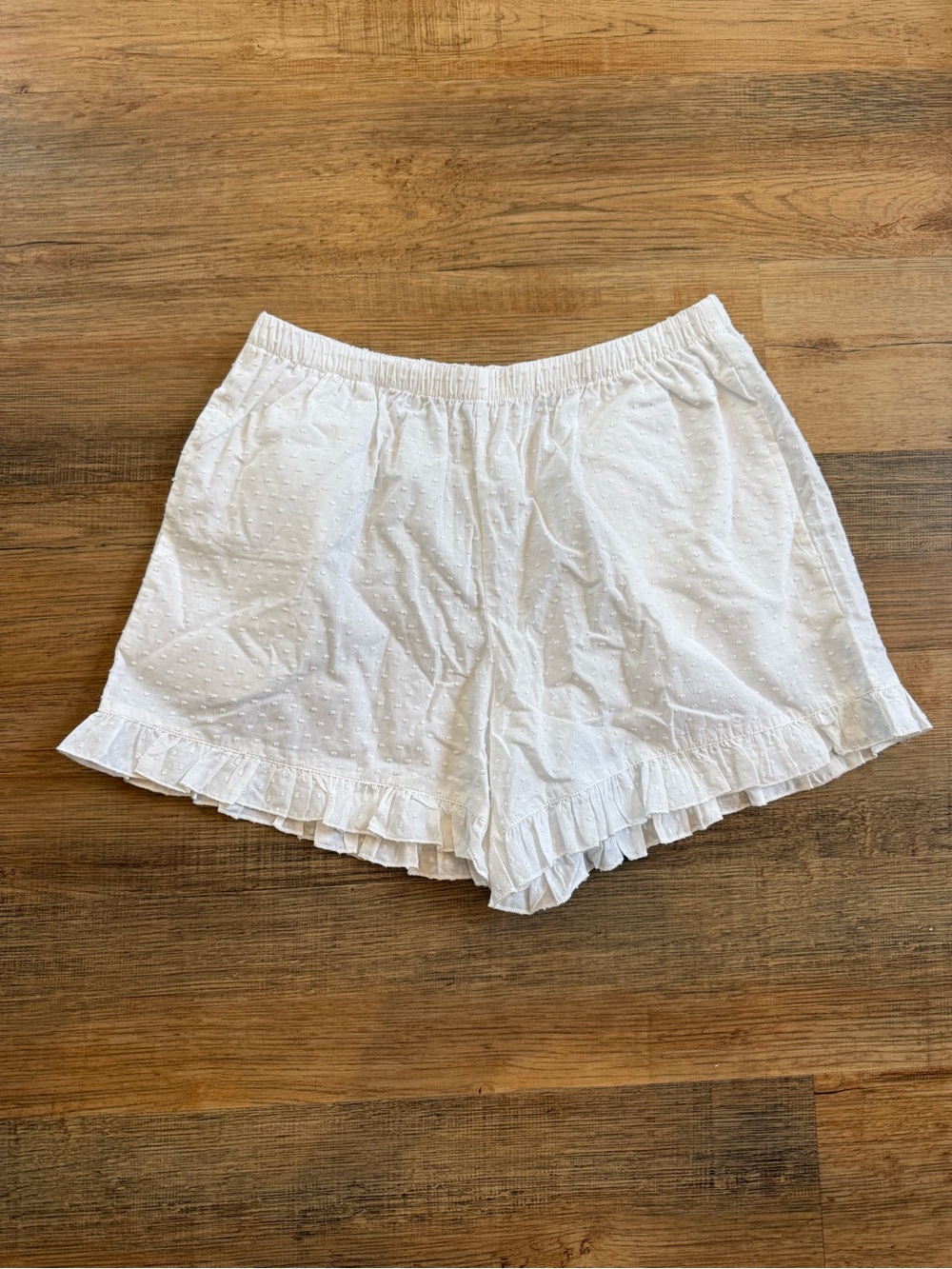 White Ruffle Hem Swiss Dot Shorts Coquettegirl Romantic Boho Size S